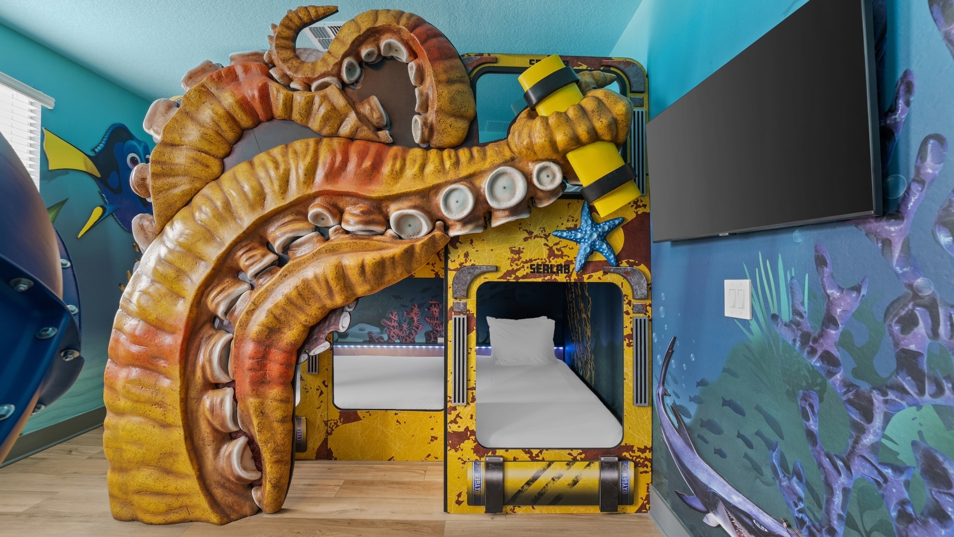 Villatel's Under the Sea 9 Bedroom villa
